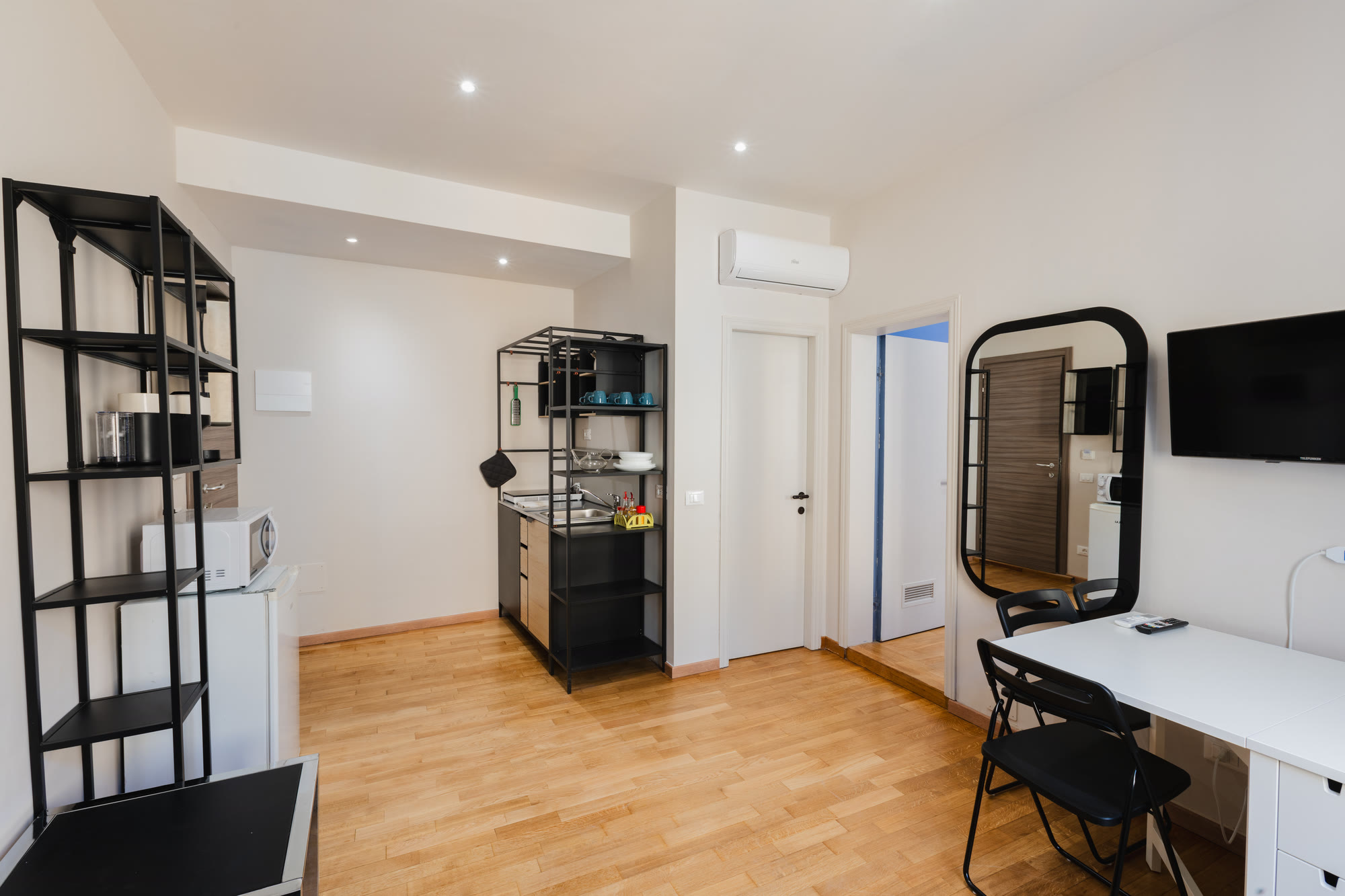 Faenza 3 Florence Cozy Apartment — interni