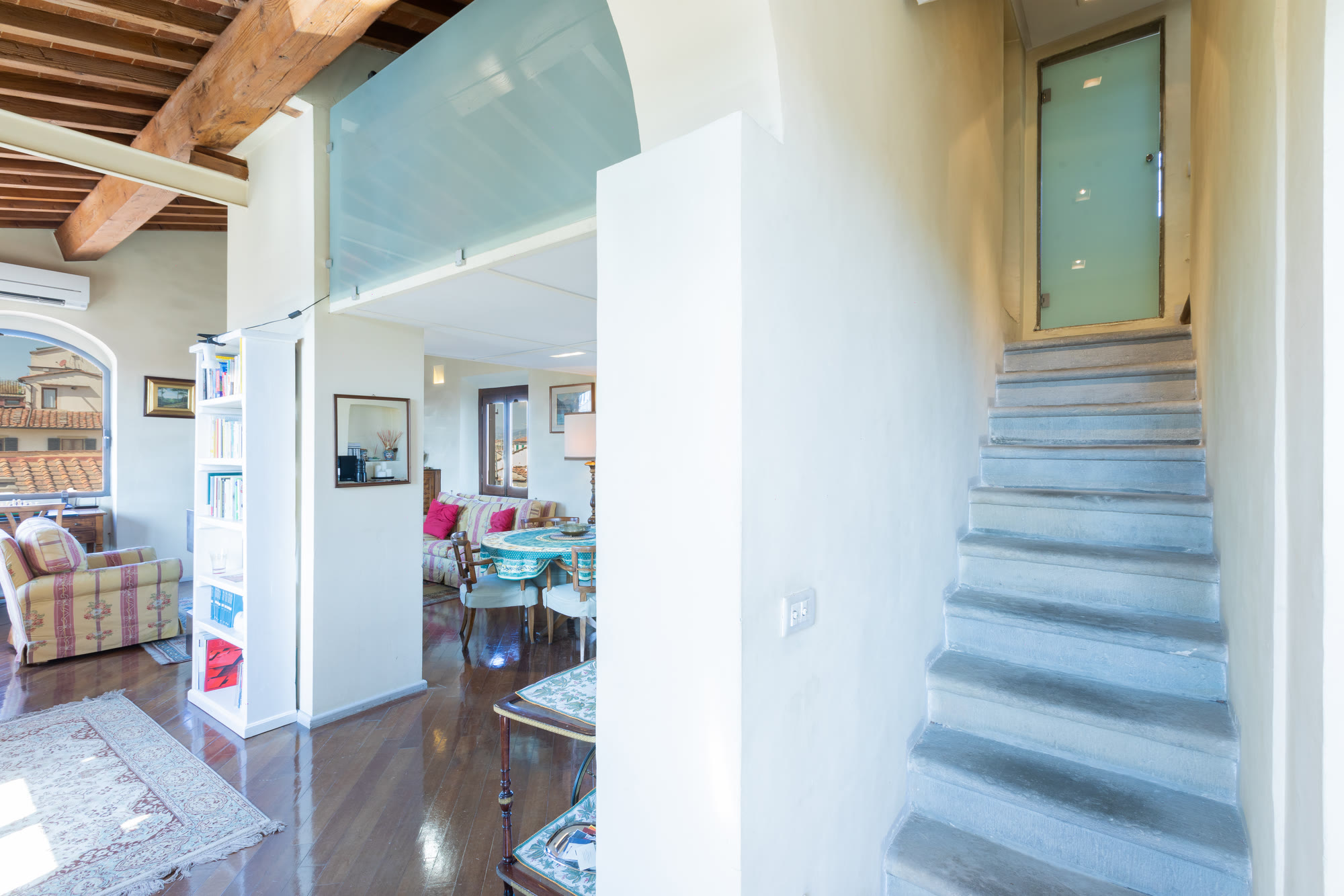 Fiesolana & Santa Croce Cozy Apartment View 360 — interni